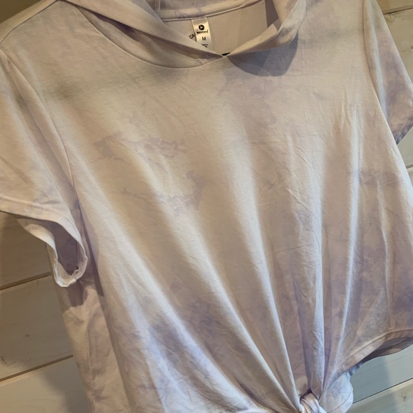 90 Degree | Tie-dye Short Sleeve Hooded Workout Top - Picture 1 of 5